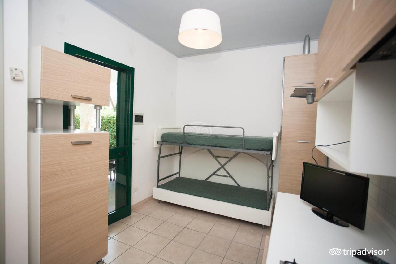Salento Villaggio Turistico Residenza Torre Rinalda Lecce Exteriör bild